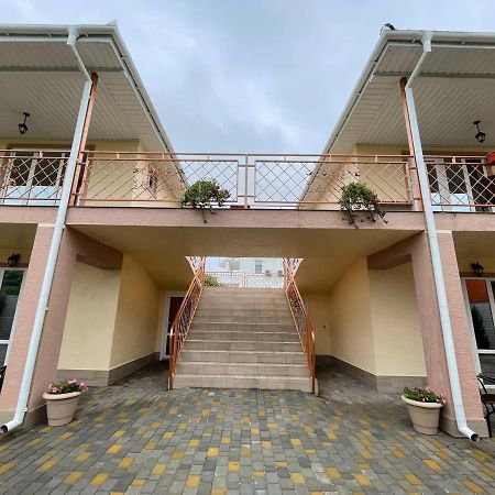 Готель Zakat Затока Екстер'єр фото